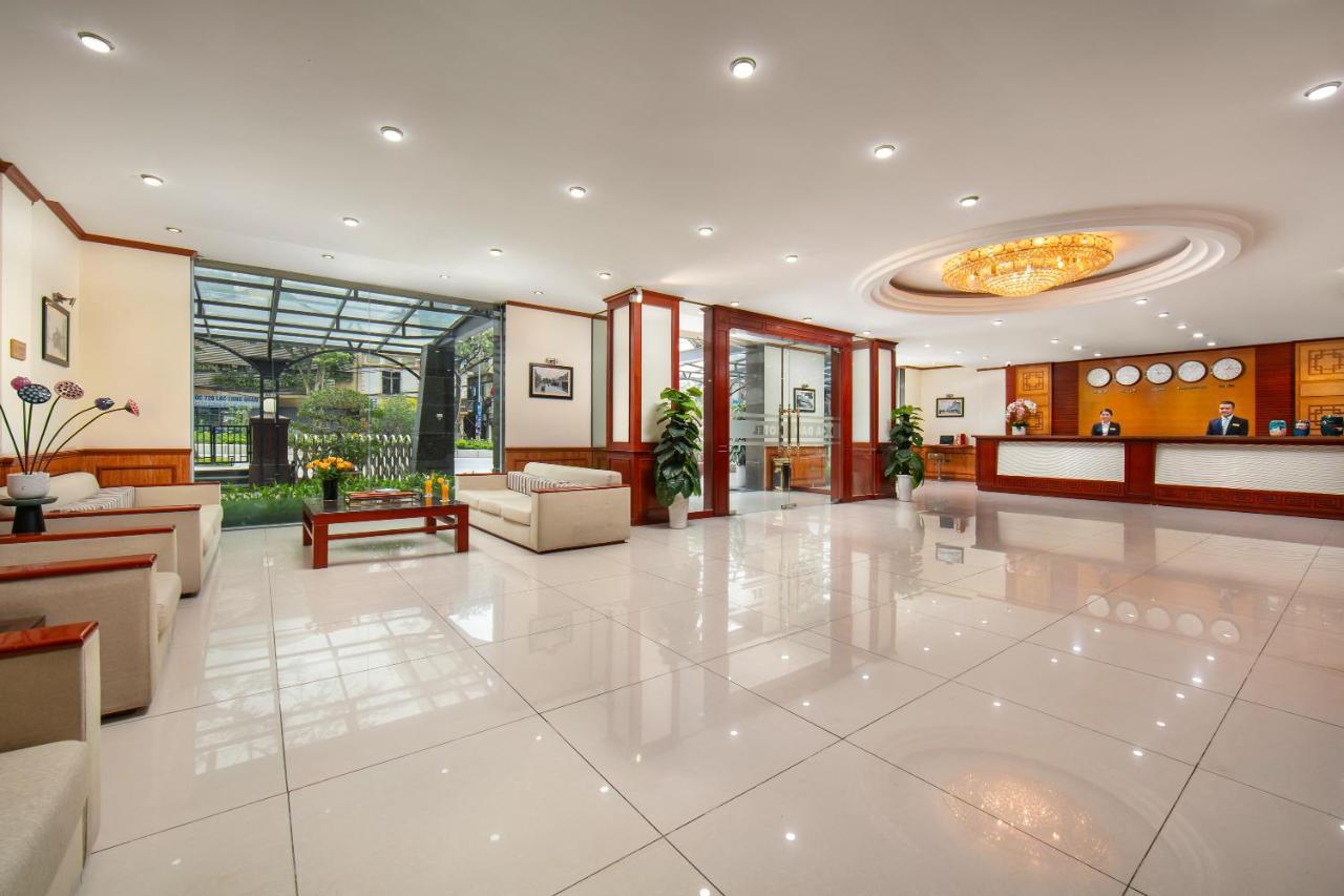 A25 Hotel - 705 Lac Long Quan Hanoï Extérieur photo