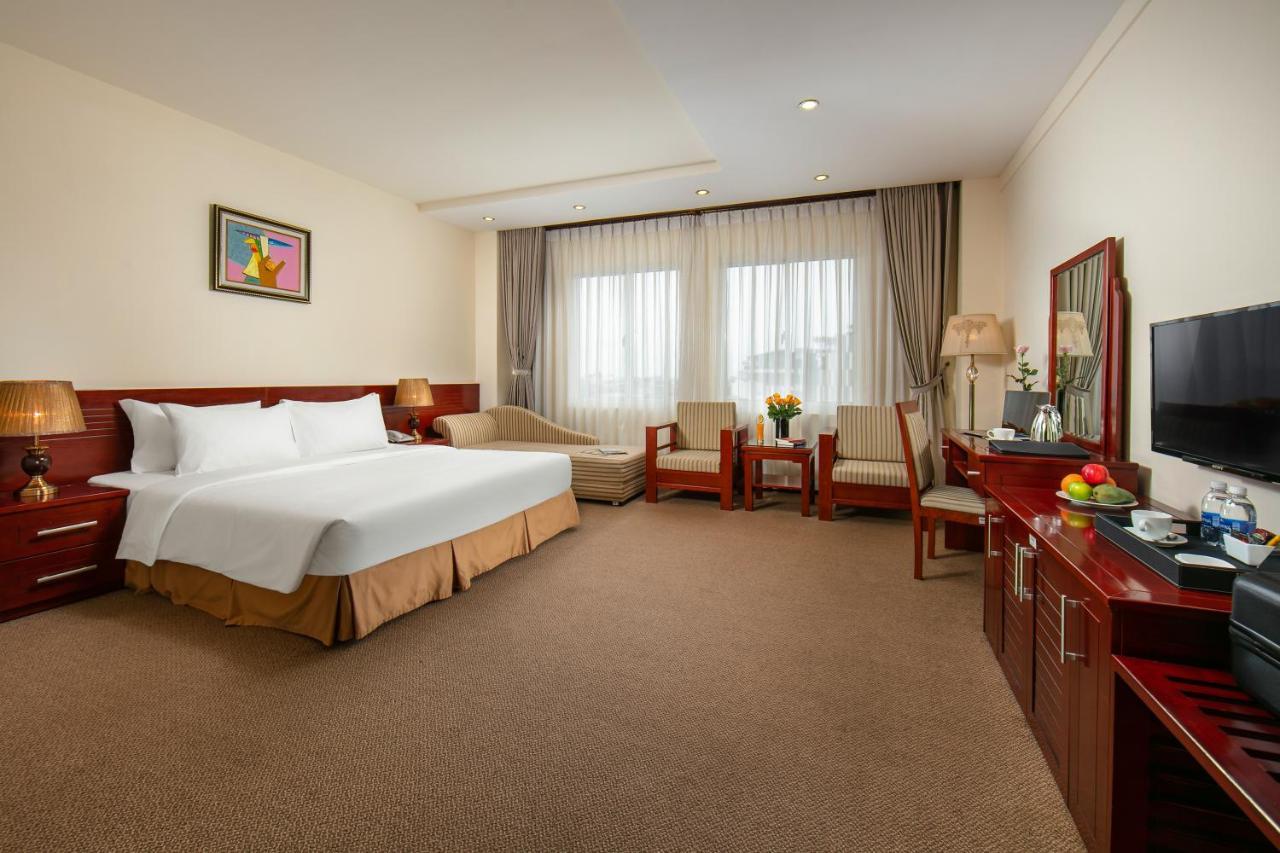 A25 Hotel - 705 Lac Long Quan Hanoï Extérieur photo