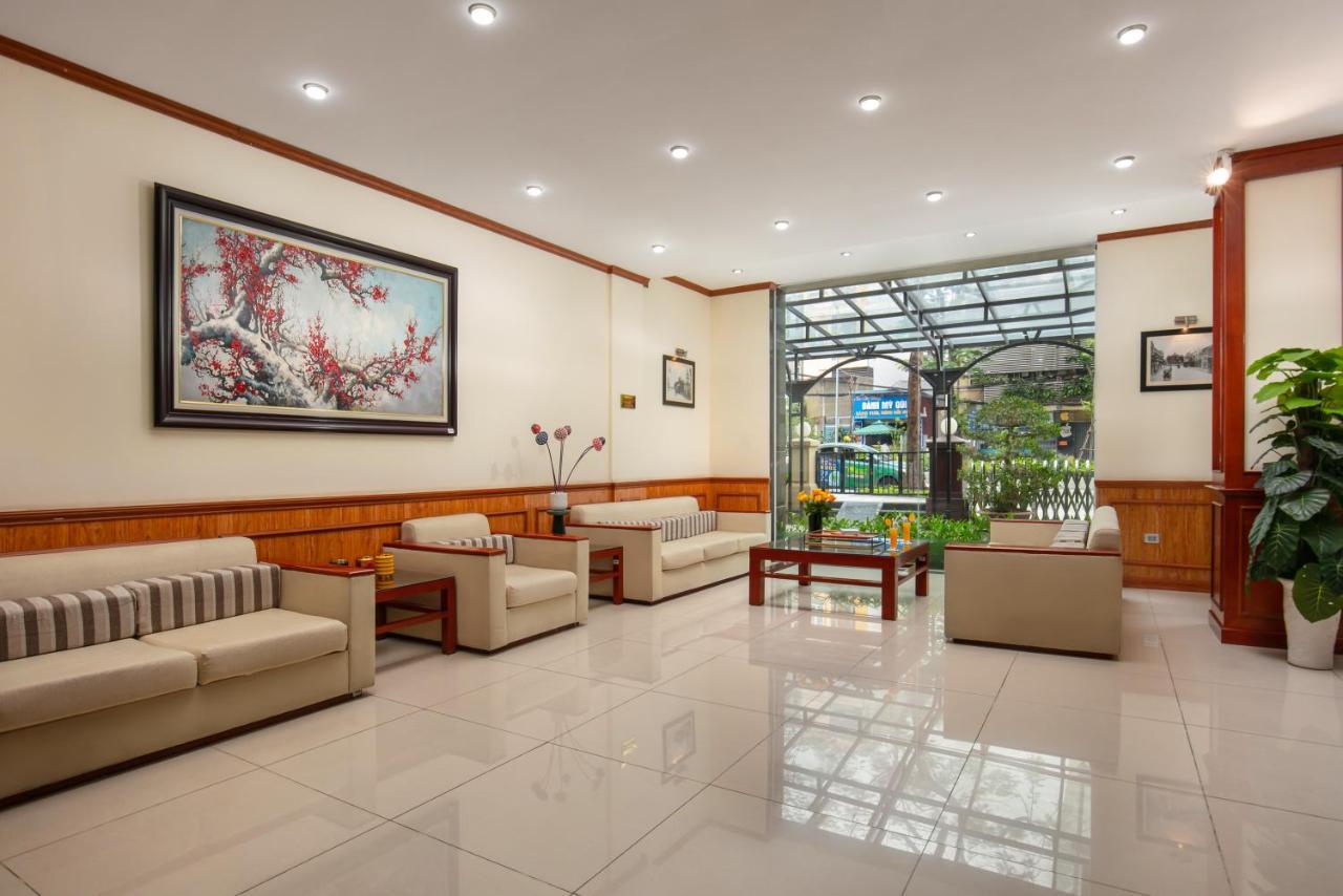 A25 Hotel - 705 Lac Long Quan Hanoï Extérieur photo