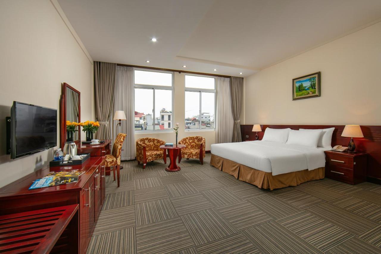 A25 Hotel - 705 Lac Long Quan Hanoï Extérieur photo